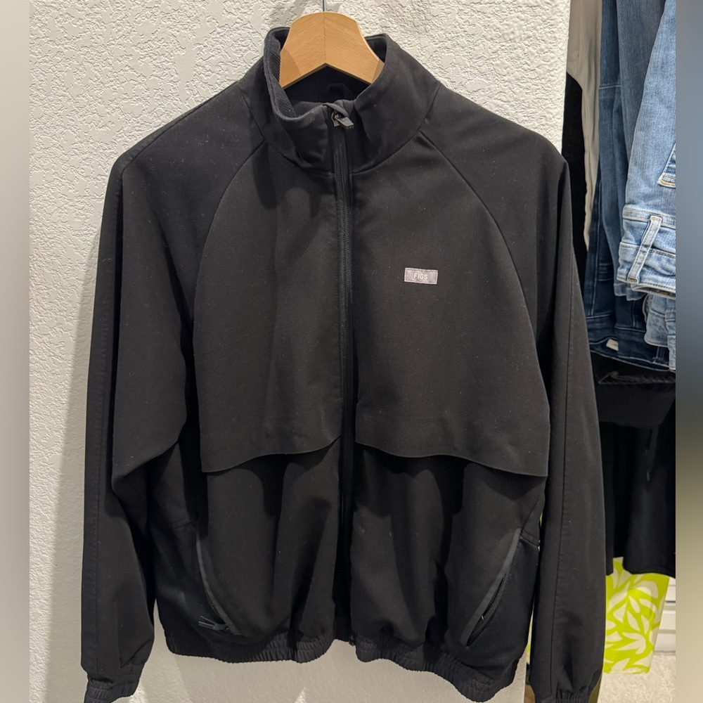 Figs Bomber Jacket in Black. Medium